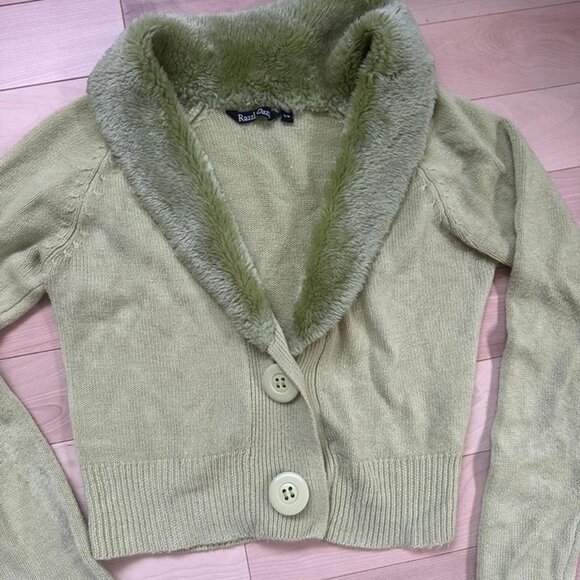 Vintage Y2K Razzle Dazzle Green Faux Fur Collar Cardigan – Made in Korea S - Picture 4 of 8